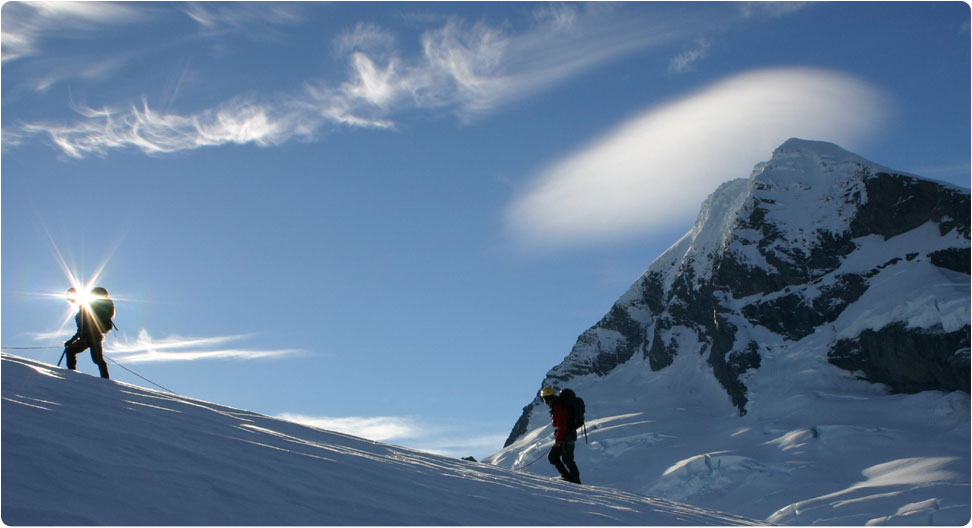 Mt. Aspiring, New Zealand|300|200|#CEB88F